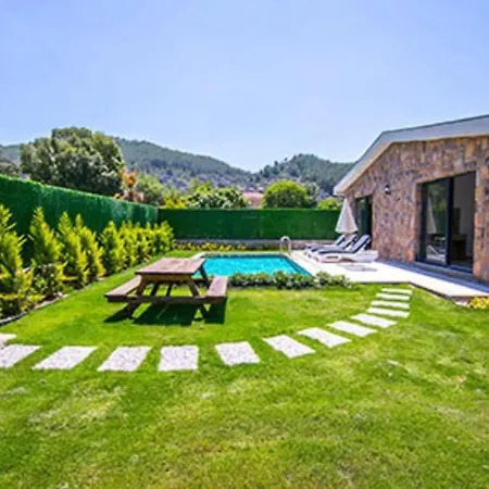 Вилла Kaya Village